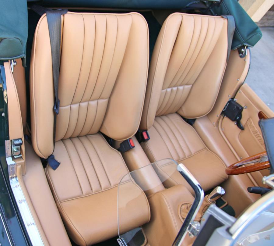 Интерьер Morgan Roadster 2005 года  (фото 104 из 146)
